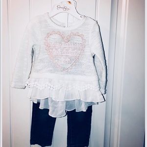 Jessica Simpson blouse and jean set